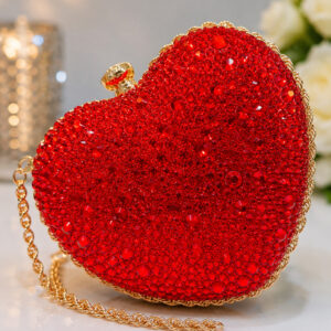 Love shape clutch